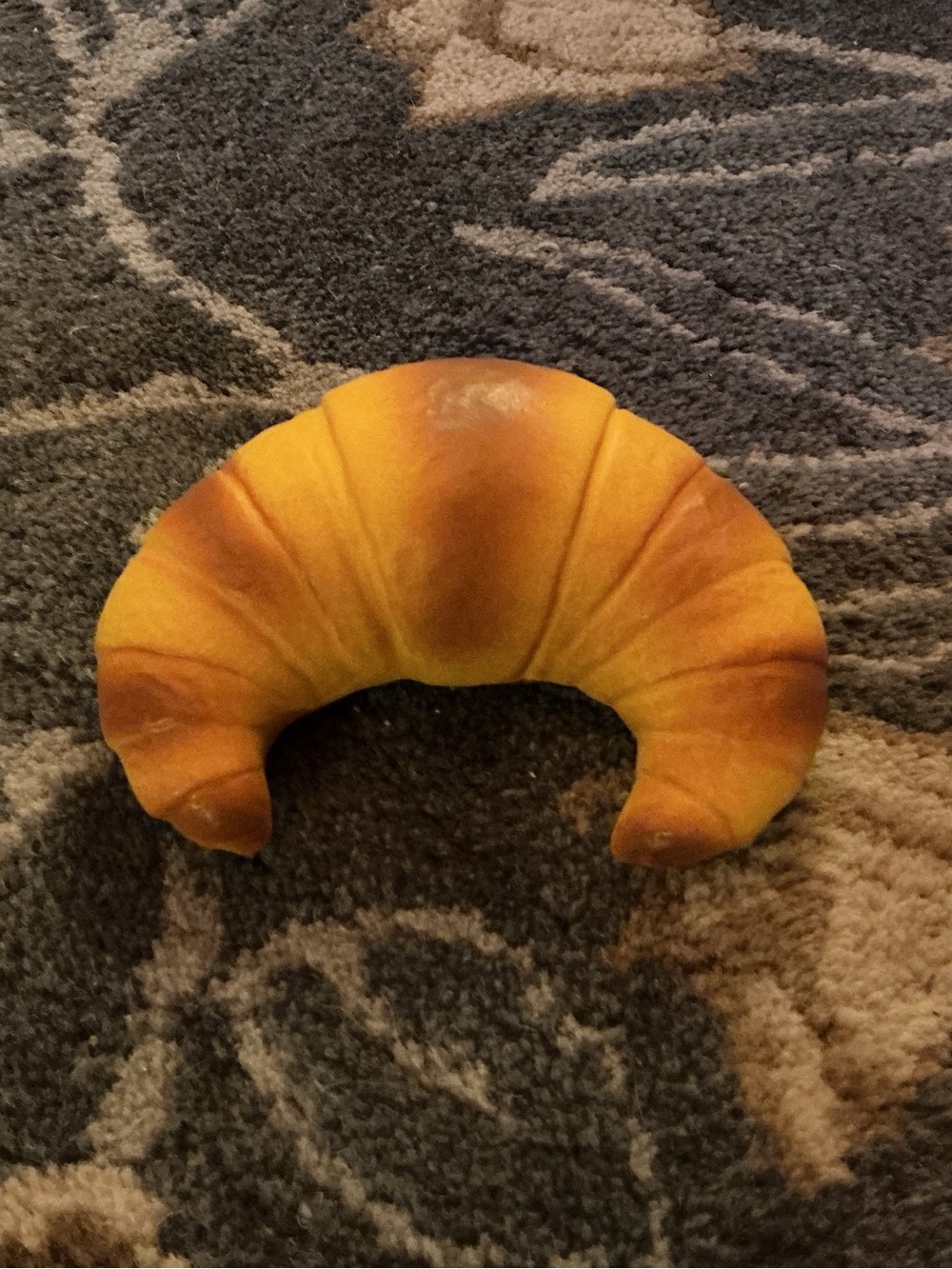 Squishy croissant